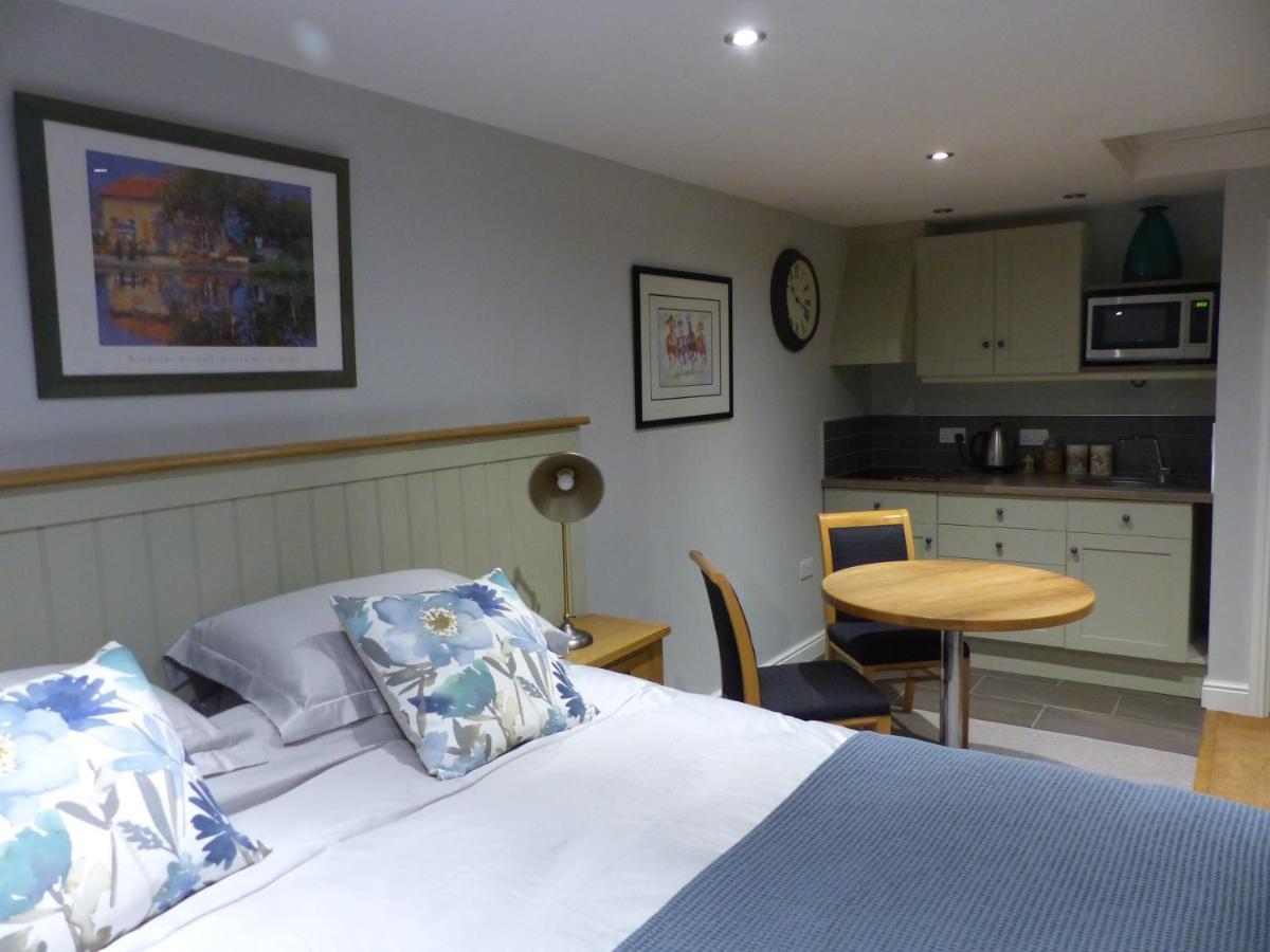 Bed And Breakfast Accommodation Near Brinkley, Six Mile Bottom Ideal For Newmarket And Cambridge מראה חיצוני תמונה